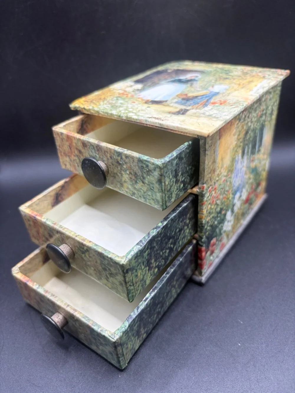 Gloucester Road Range Jewelry Trinket Box Claude Strachan Chris Beetle Floral Bx